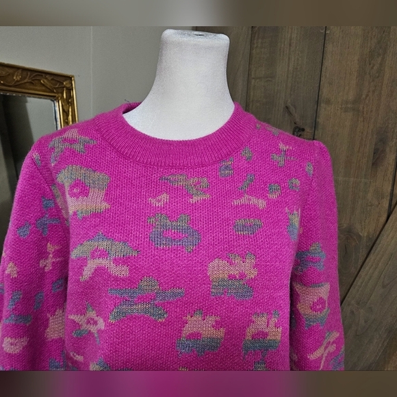 FATE Pink Puff Sleeve leopard sweater. Size medium NWT - Picture 6 of 13